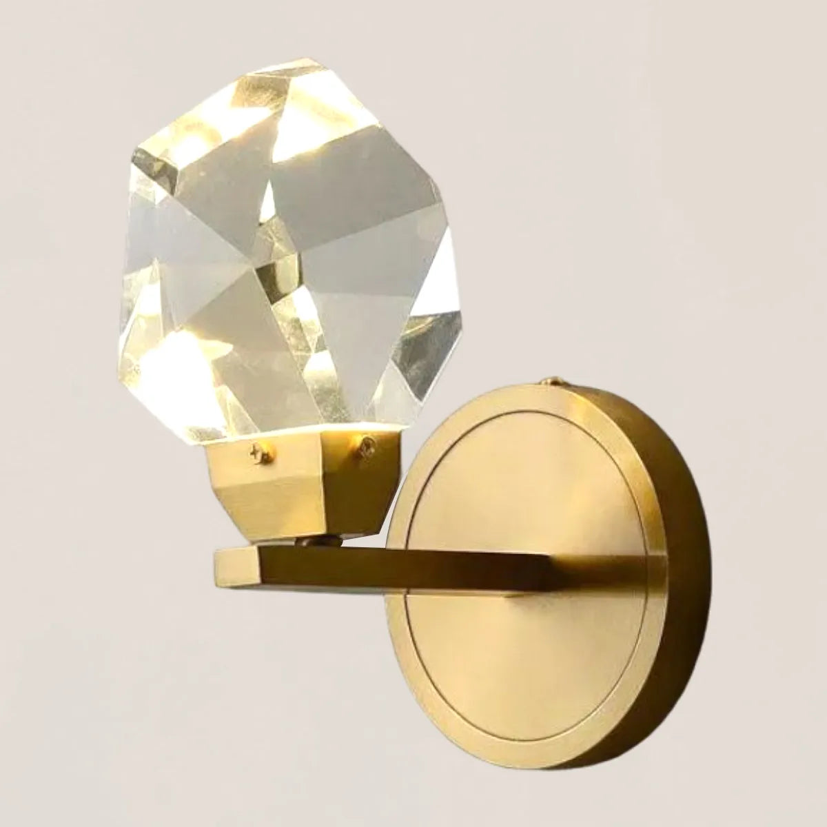 VASELAMPS - Faceted Crystal Prisms Short Wall Sconce