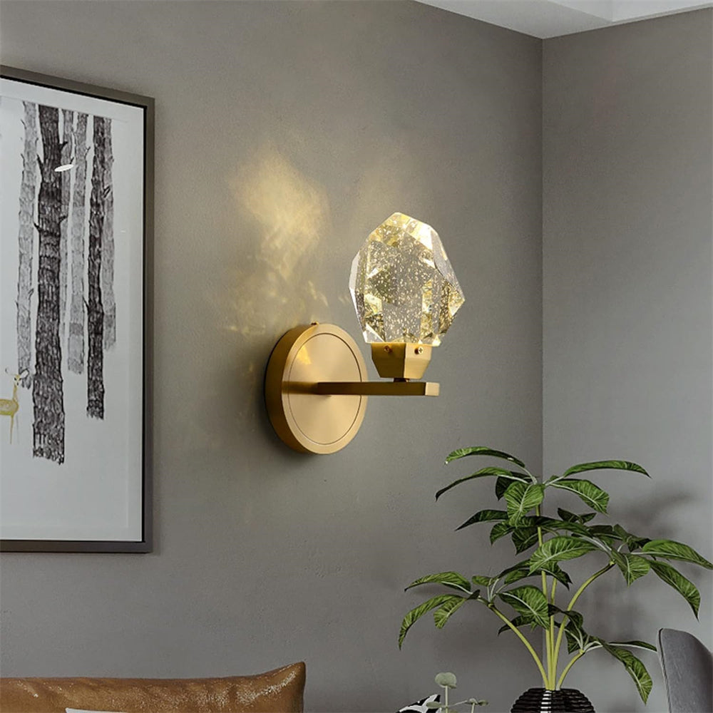 VASELAMPS - Faceted Crystal Prisms Short Wall Sconce