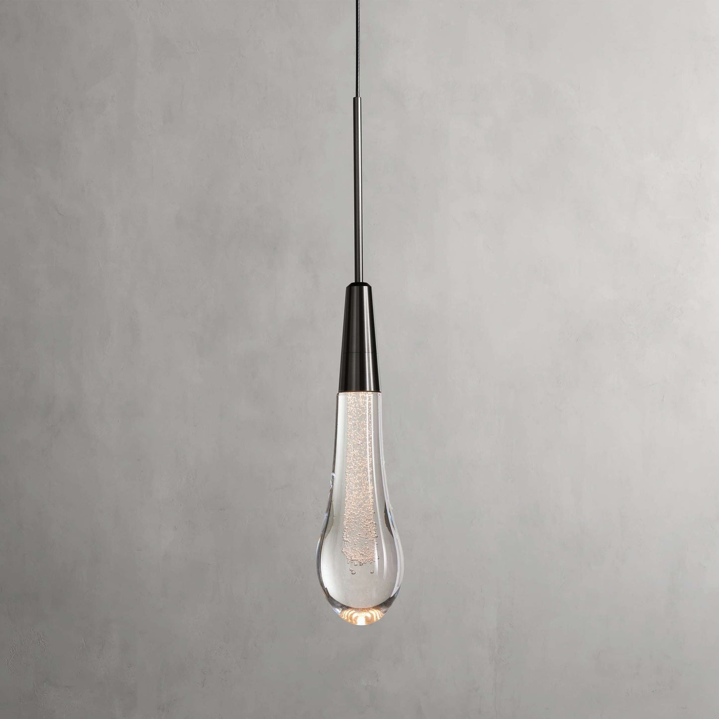 Solitaire Pendant Light