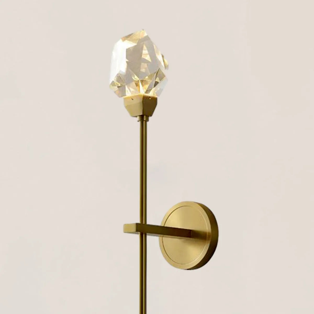 VASELAMPS - Faceted Crystal Prisms Wall Sconce - Rod