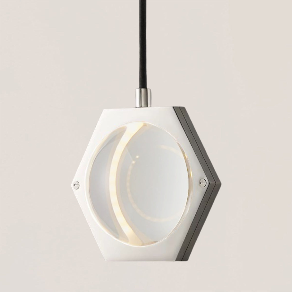 Eclatant Grand Pendant