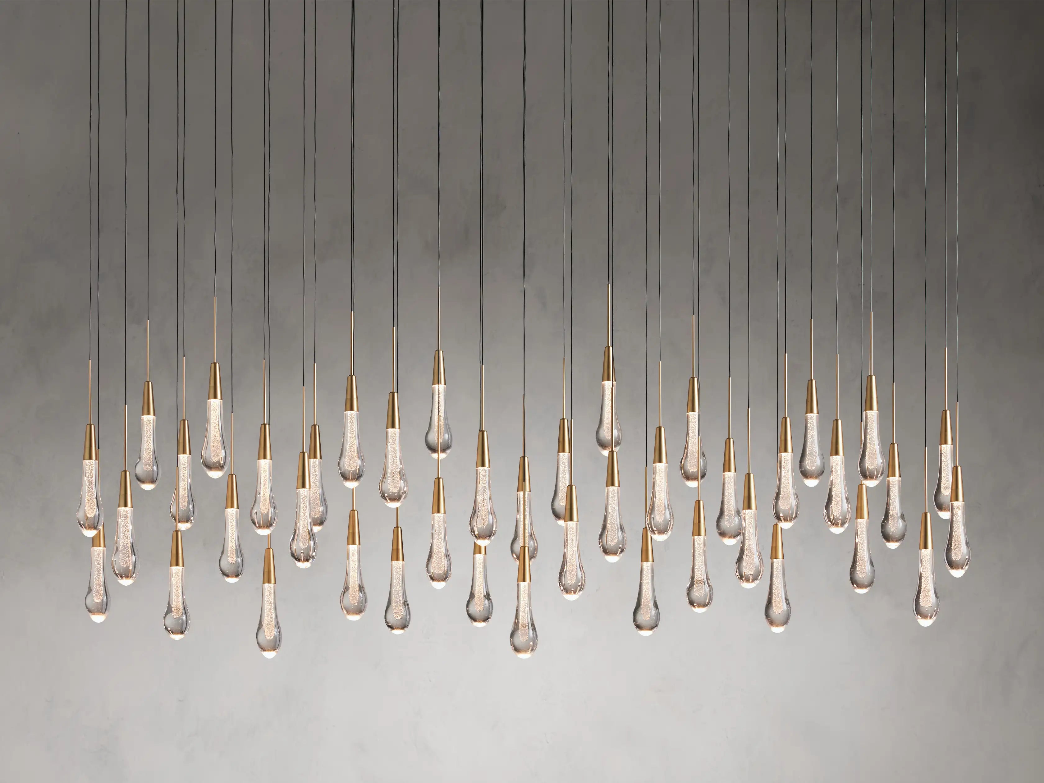 Solitaire Linear Chandelier – VaseLighting