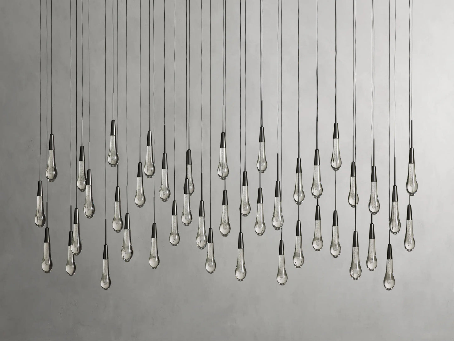 Solitaire Linear Chandelier