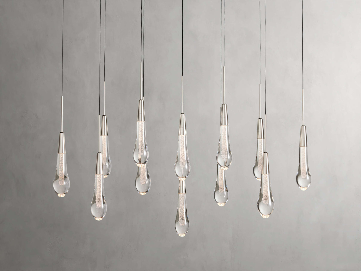 Solitaire Linear Chandelier