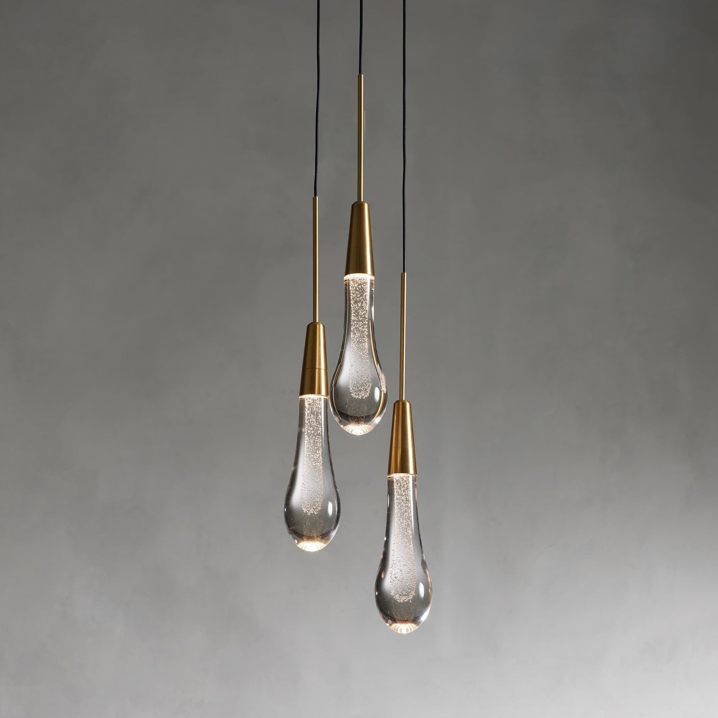 Solitaire Pendant Light