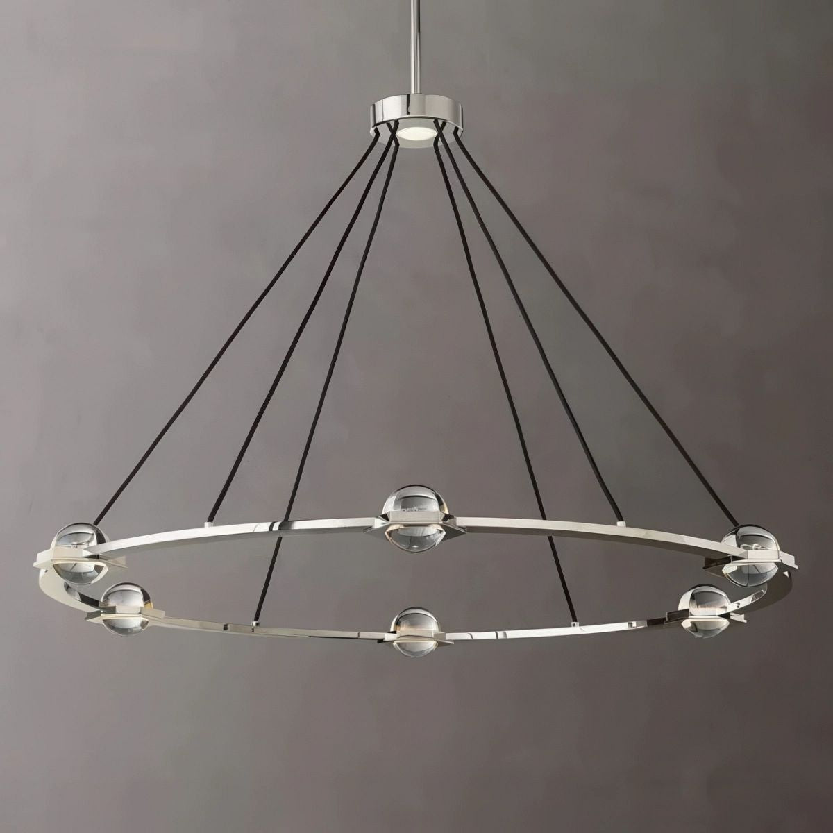 Eclatant Round Chandelier